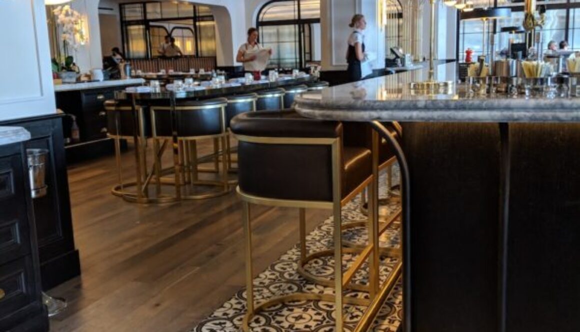 Bar and Dining Room