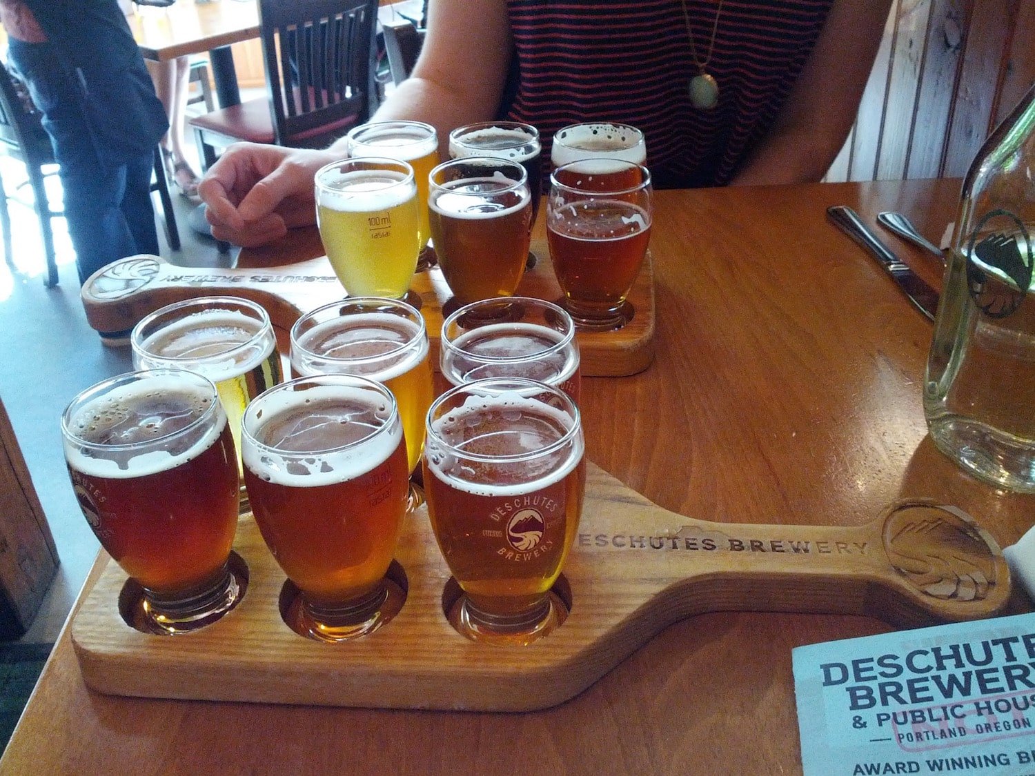 portland deschutes brewery beer flight
