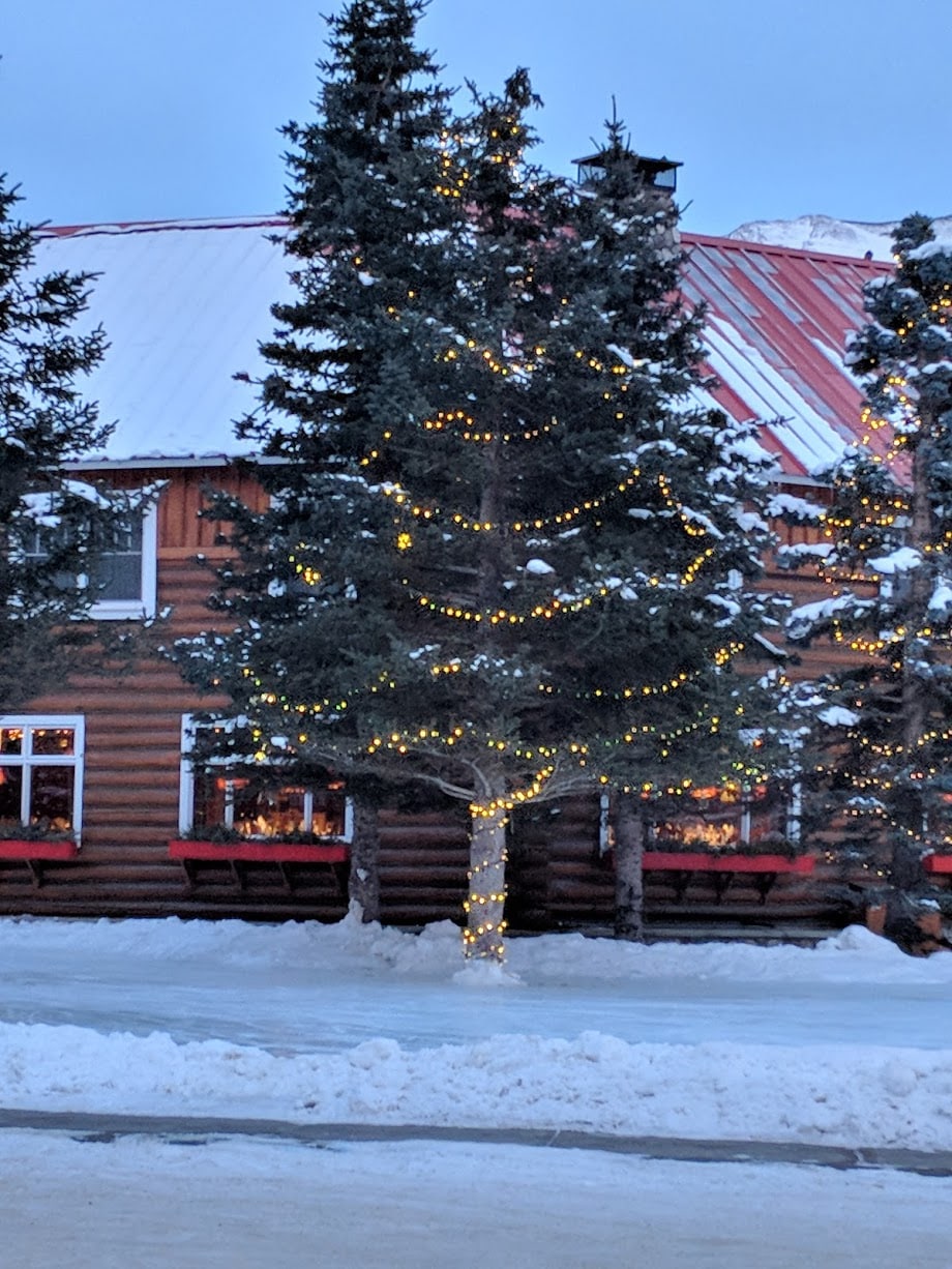 post hotel christmas everywhere