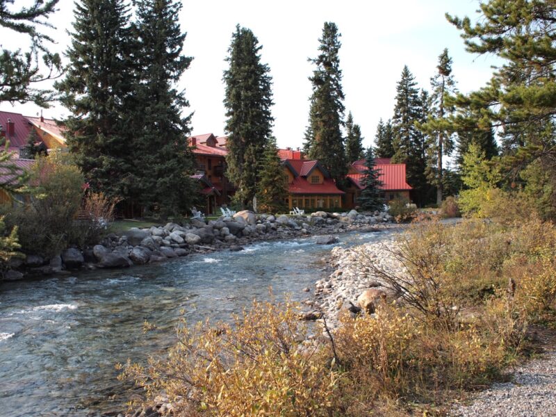 Post Hotel Pipestone River