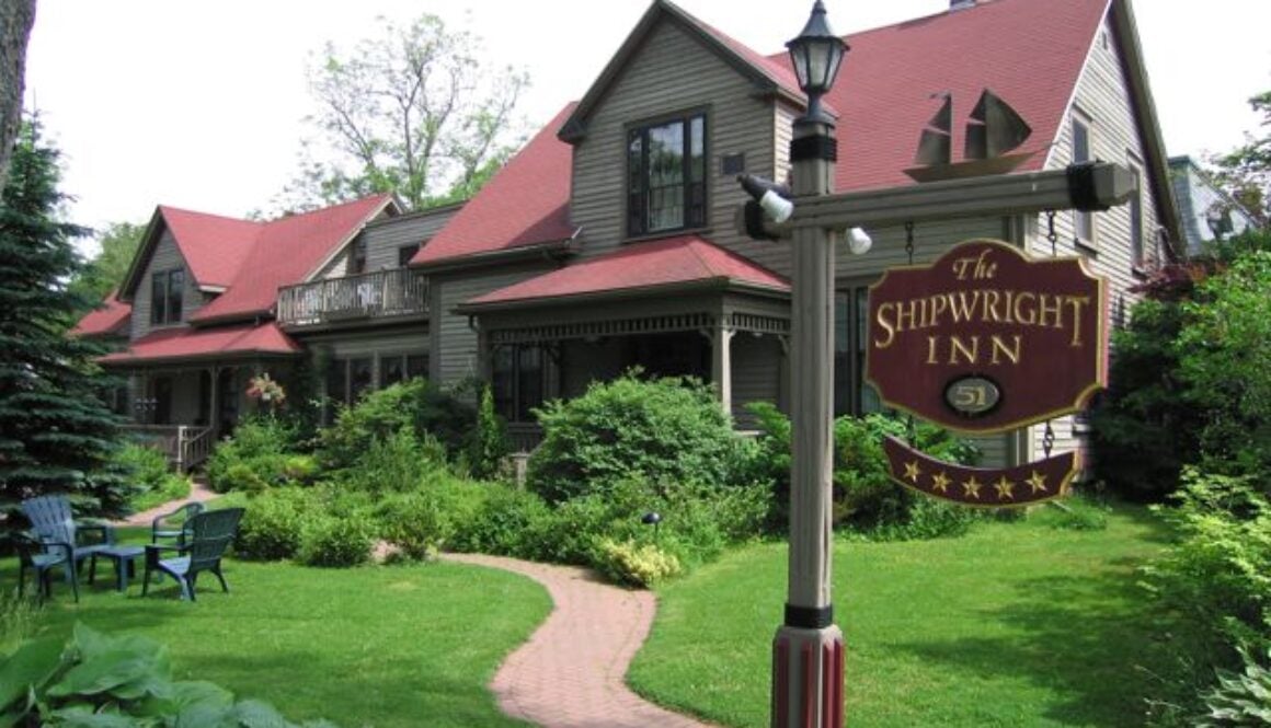 Shipwright Inn - Street View