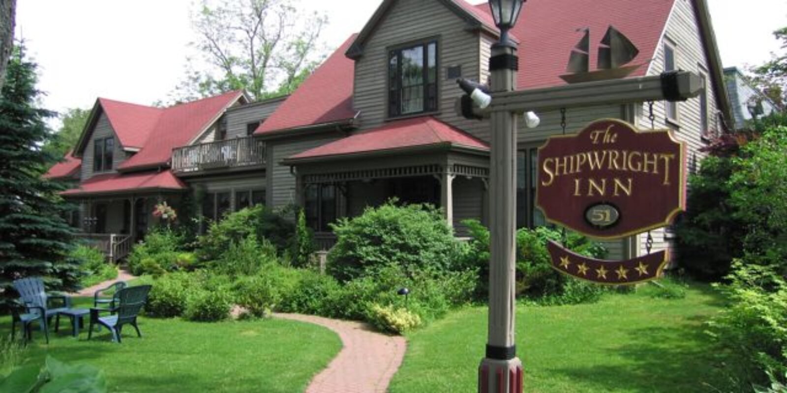 Shipwright Inn - Street View