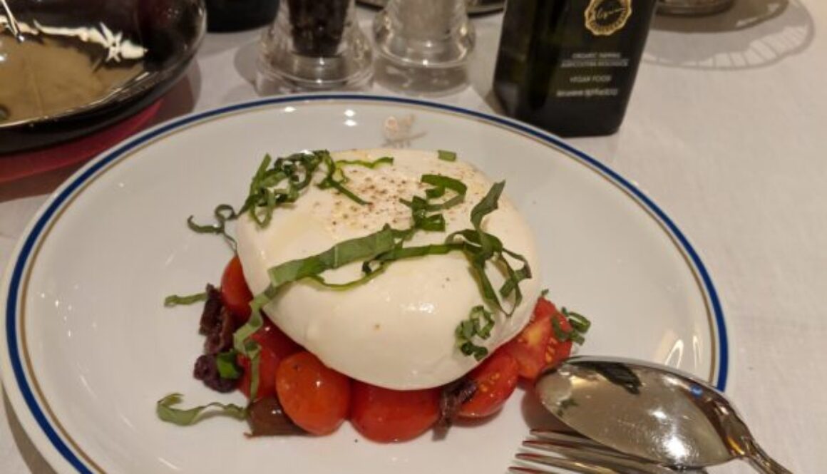 Salad - Burrata "alla Mediterranea"