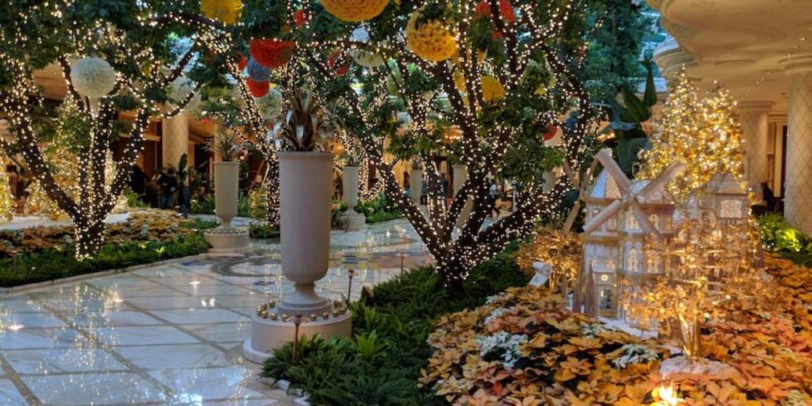Christmas Charm at the Wynn Hotel
